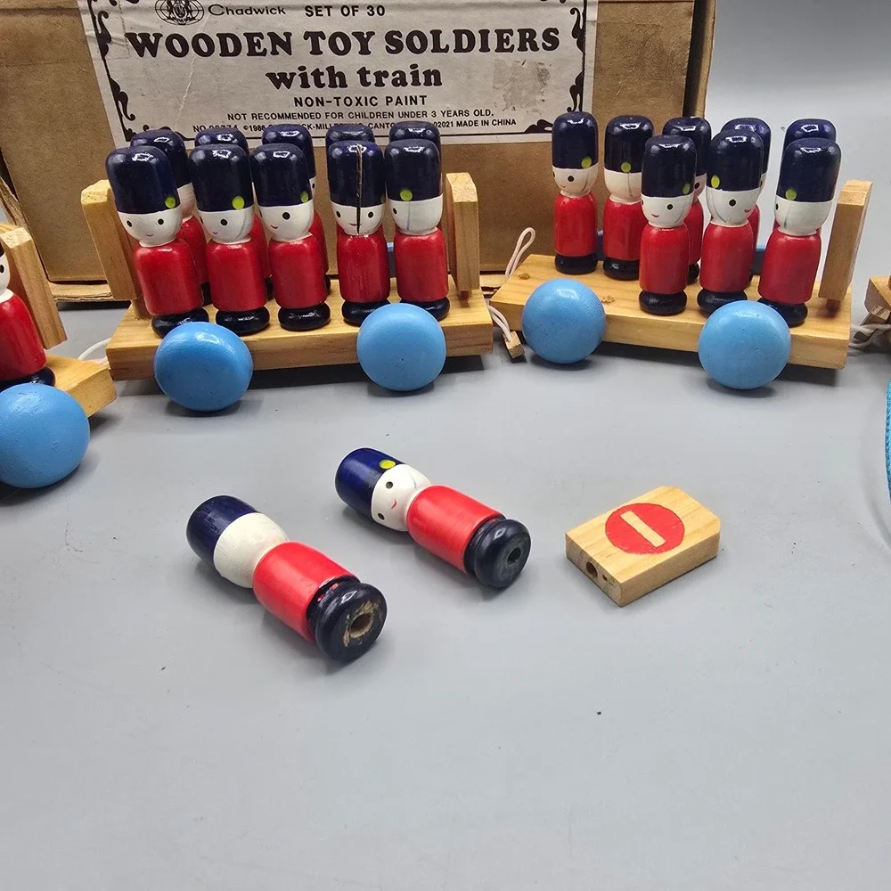 Vintage 1986 Chadwick Wooden Toy Soldiers with Train Set of 30 Figures 96774